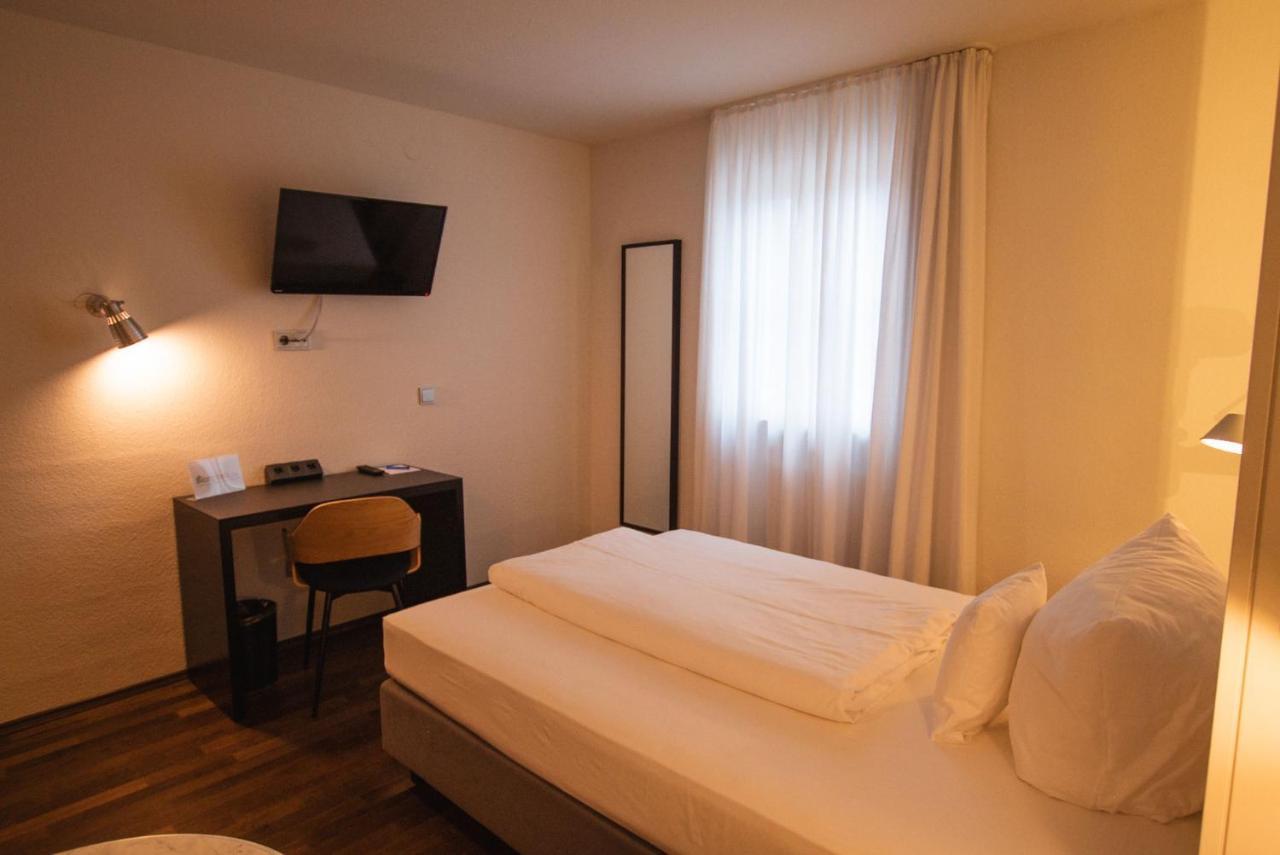 Hotel Am Main Veitshöchheim Exteriör bild