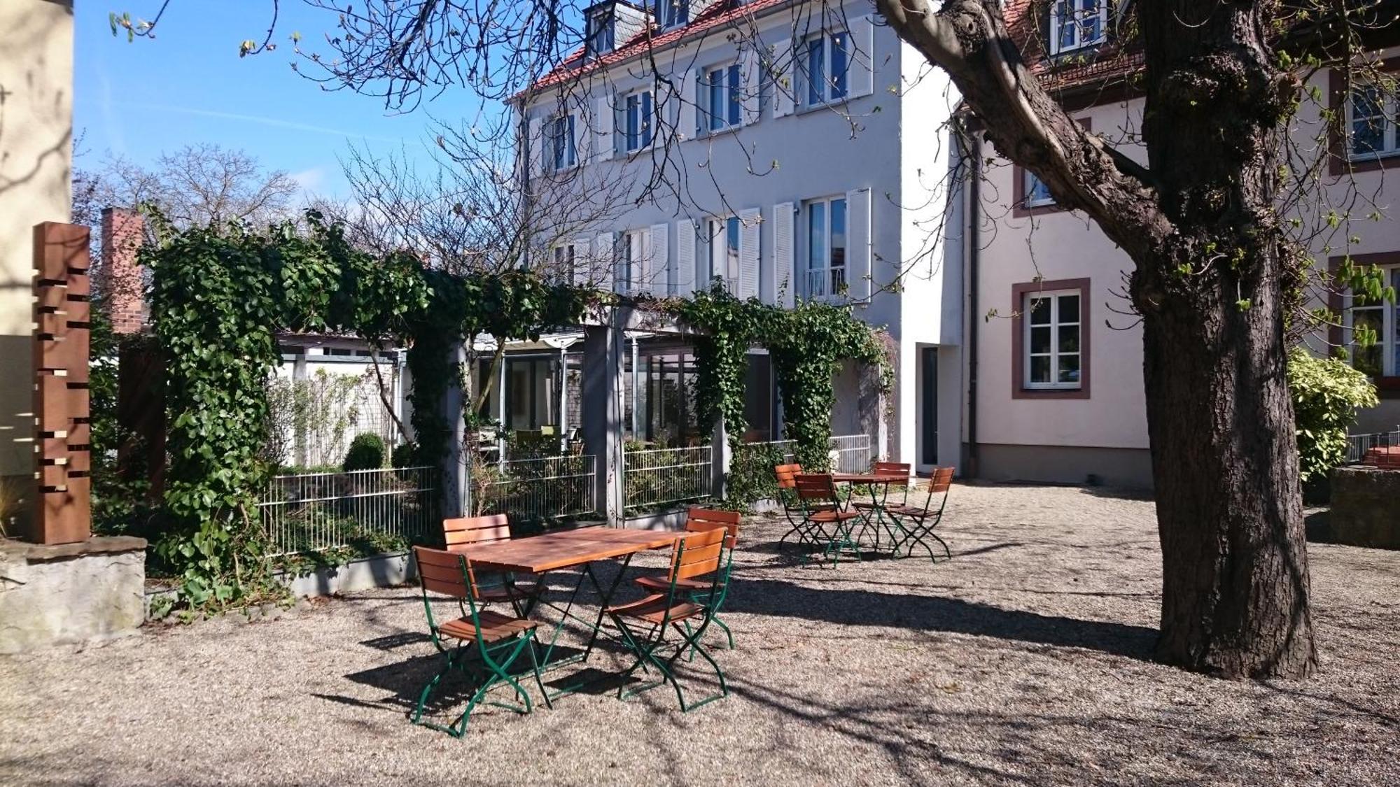 Hotel Am Main Veitshöchheim Exteriör bild